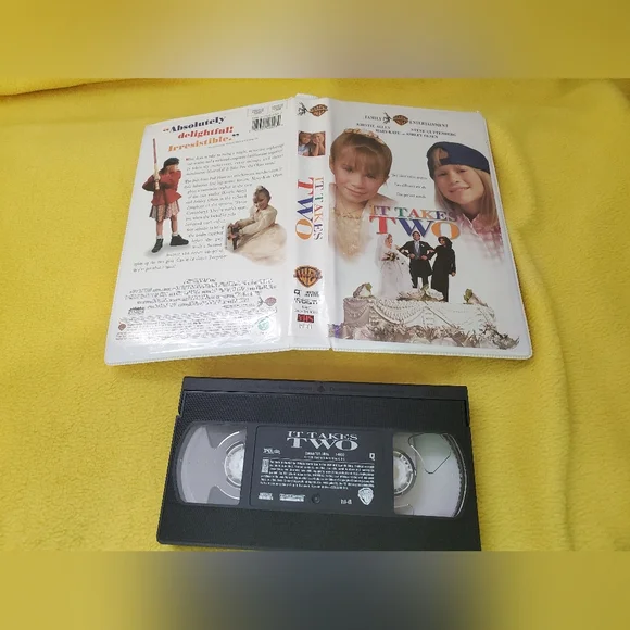 Mary-Kate and Ashley Olsen movies VHS - Picture 5 of 12